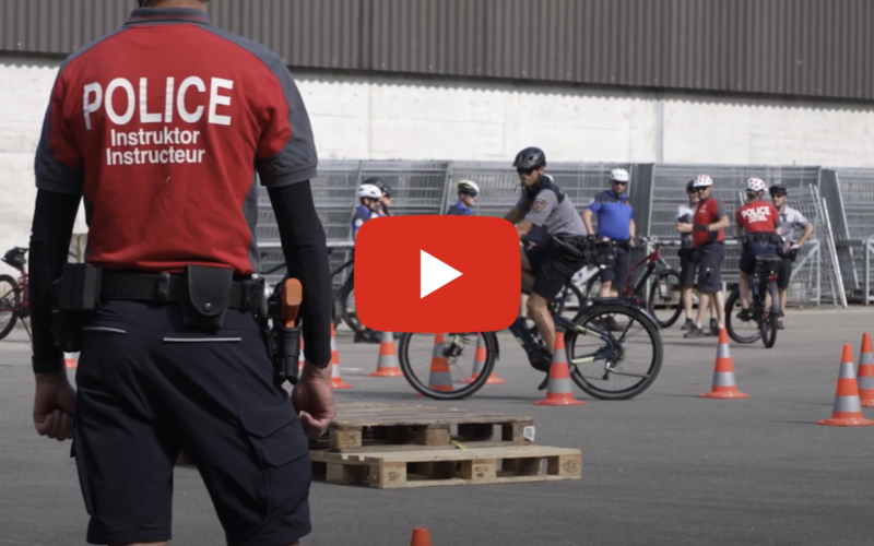 Immersion dans le cours « Bike Police »